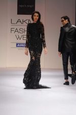 Model walk the ramp for Rajat Tangri show at Lakme Fashion Week 2012 Day 5 in Grand Hyatt on 7th Aug 2012 (74).JPG